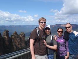 My všici na Echo pointu - ale byl to boj vybojovat si místo na špici a udělat fotku! | Australia - Vylet do Modrych hor - 3.4.2010